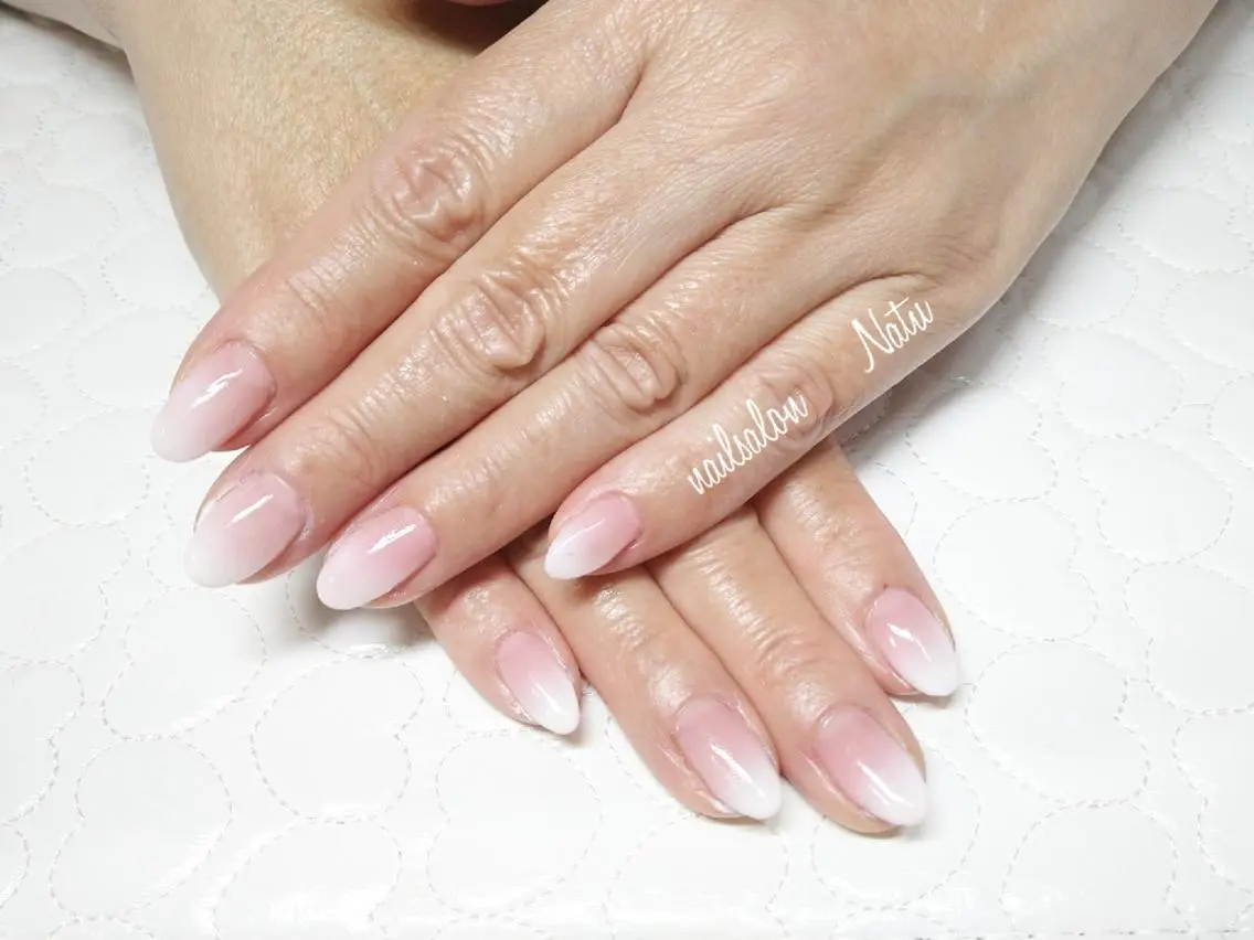 ネイル グラデーション nailsalon Natuのネイルデザイン