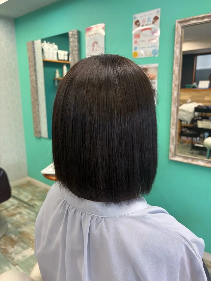 ショート 荻 佳那子のヘアスタイル