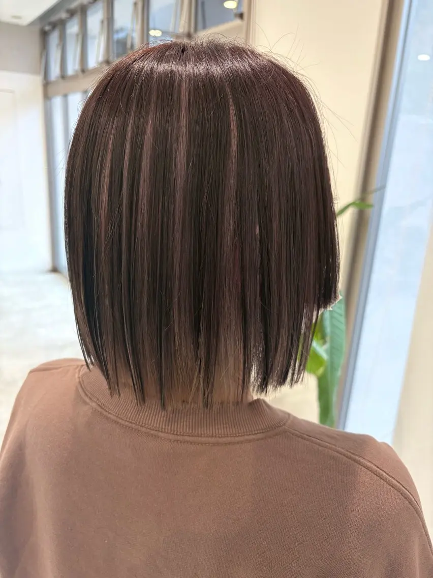 ショート カラー moi Blanc/ Aoyagiのヘアスタイル