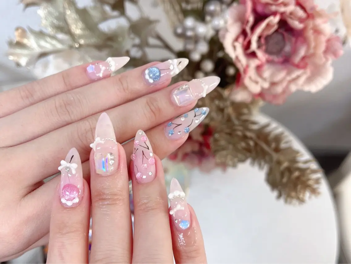 ネイル Merci NailSalonのネイルデザイン