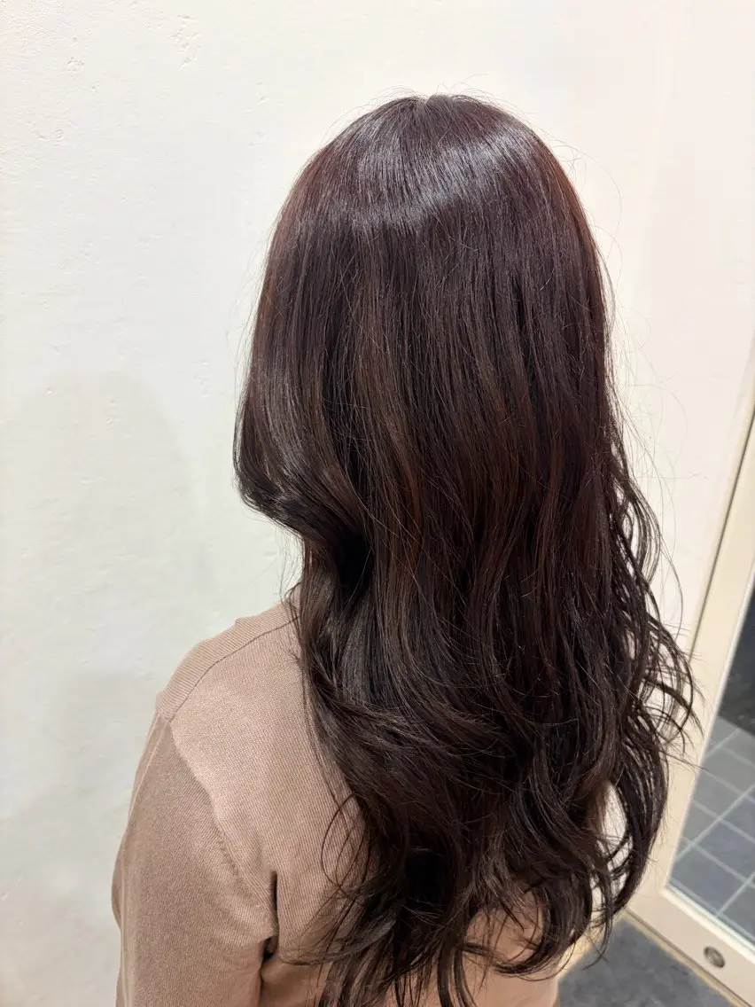 ロング 中田 百笑のヘアスタイル