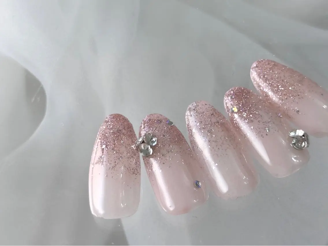 ネイル フラッシュネイル ラメ(グリッター) ラメグラデーション 春ネイル ワンホンネイル ハンドネイル U.nail カワバタのネイルデザイン