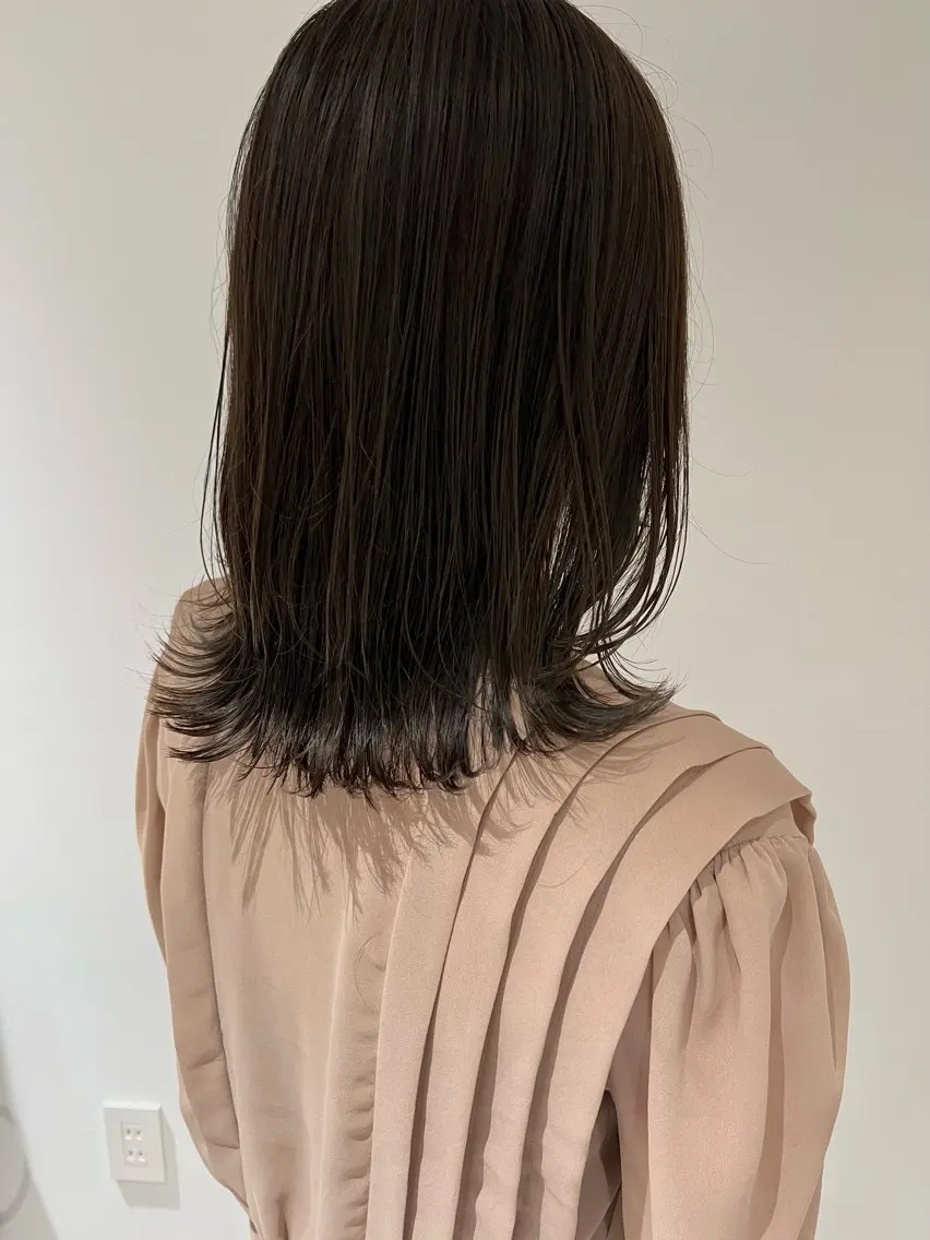 ミディアム 🧡YUU💚艶抜群 カラー✨/905号室のヘアスタイル