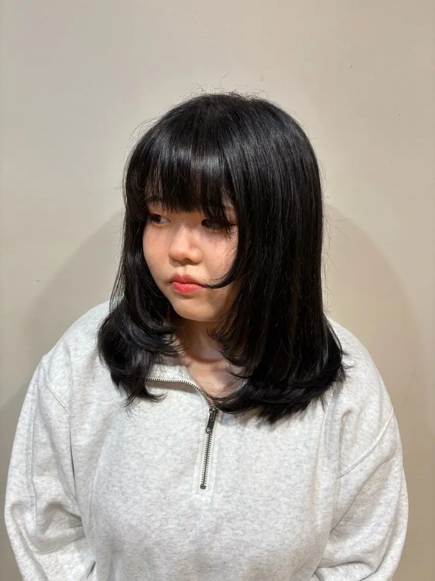 セミロング 顔周りカット レイヤーカット たけみ りさのヘアスタイル