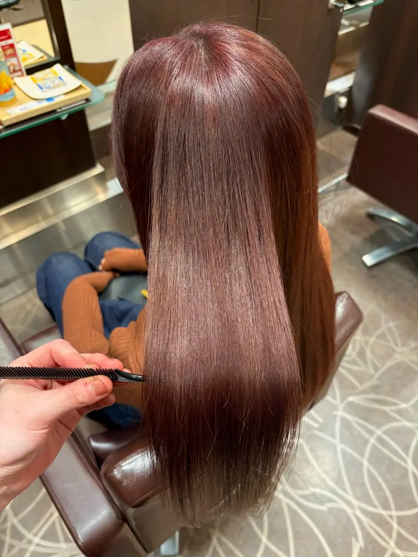 ロング カラー ブリーチ ブラウンカラー レッドカラー レッドブラウン ヘアカラー トリートメント 小池 穂果/ 府中のヘアスタイル