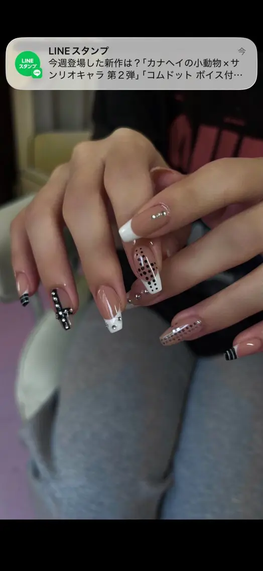 ネイル アートネイル Nailstudio Hulmのネイルデザイン