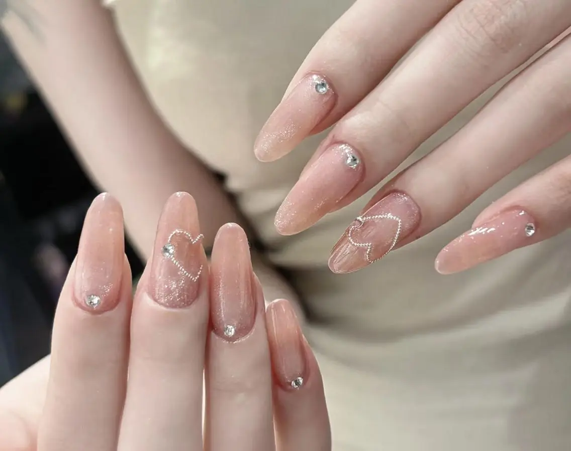 ネイル ハンドネイル エリ🫧 nail池袋東口のネイルデザイン