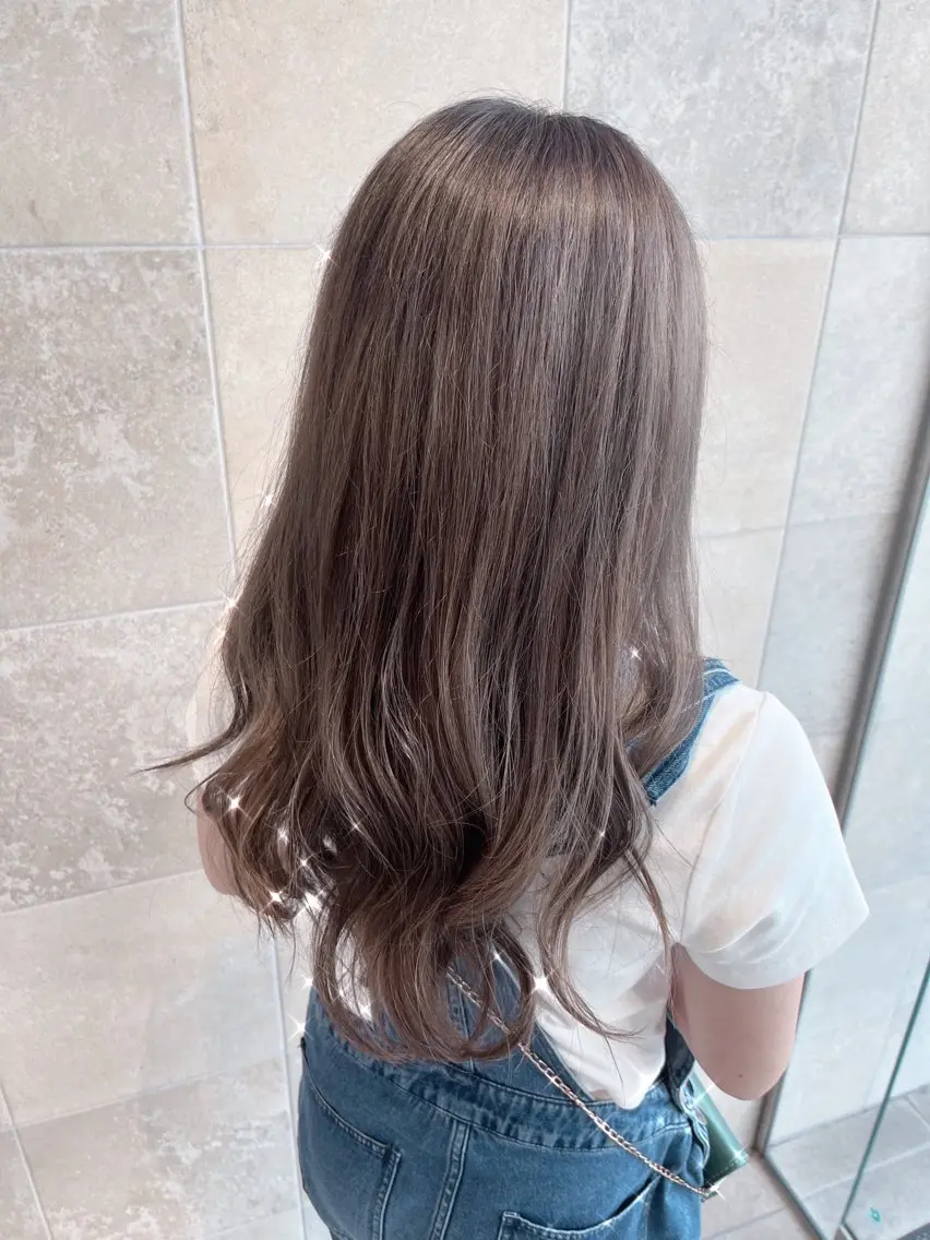 セミロング カット ヘアカラー 東出 レイ🕊のヘアスタイル