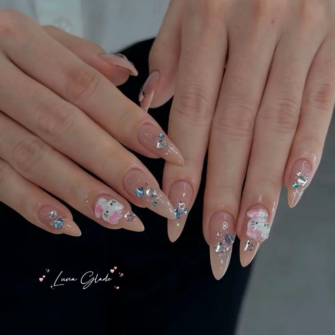 ネイル ハンドネイル Luna Gladeのネイルデザイン