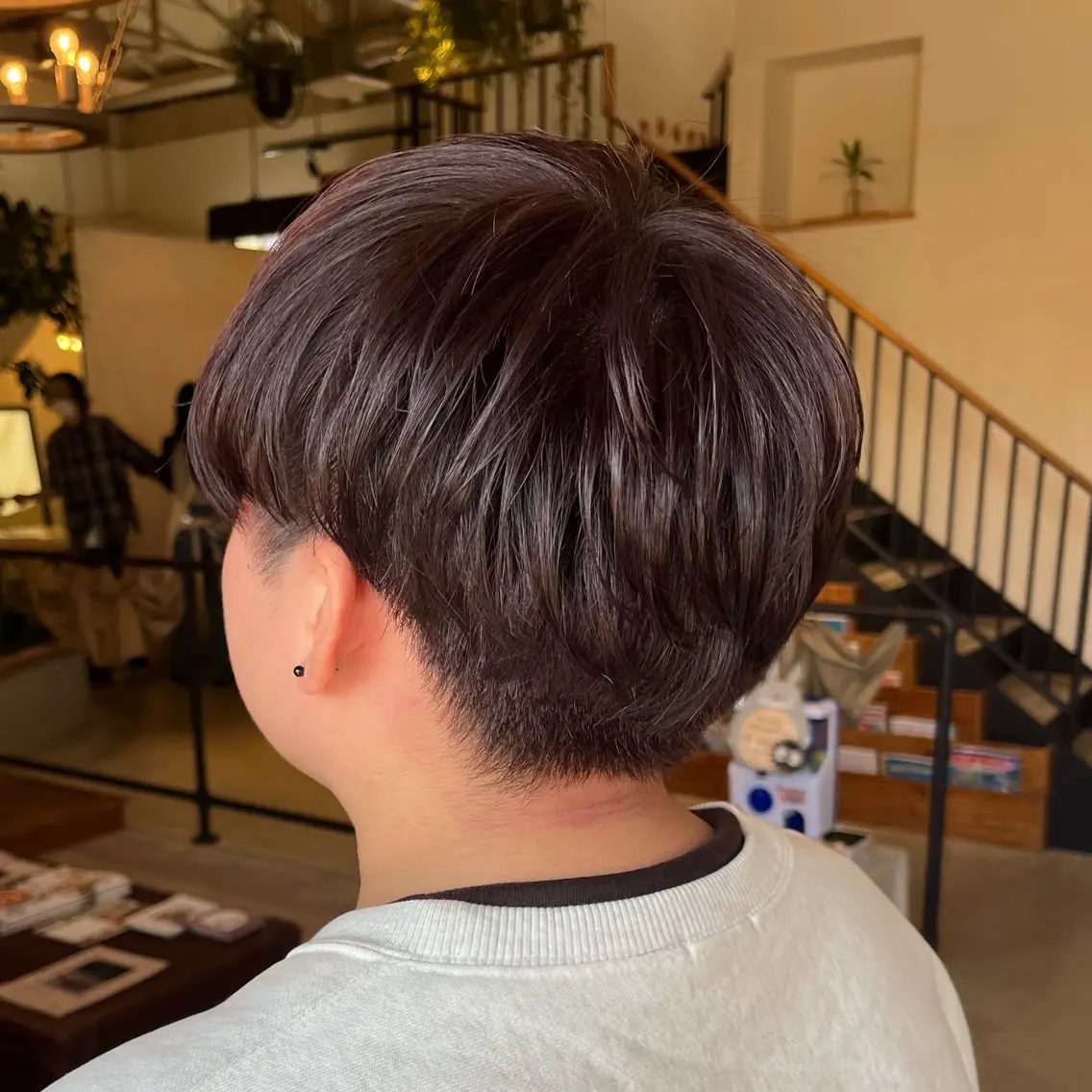 ショート カラー アッシュ ピンクカラー ヘアカラー シマダ ユウナのヘアスタイル