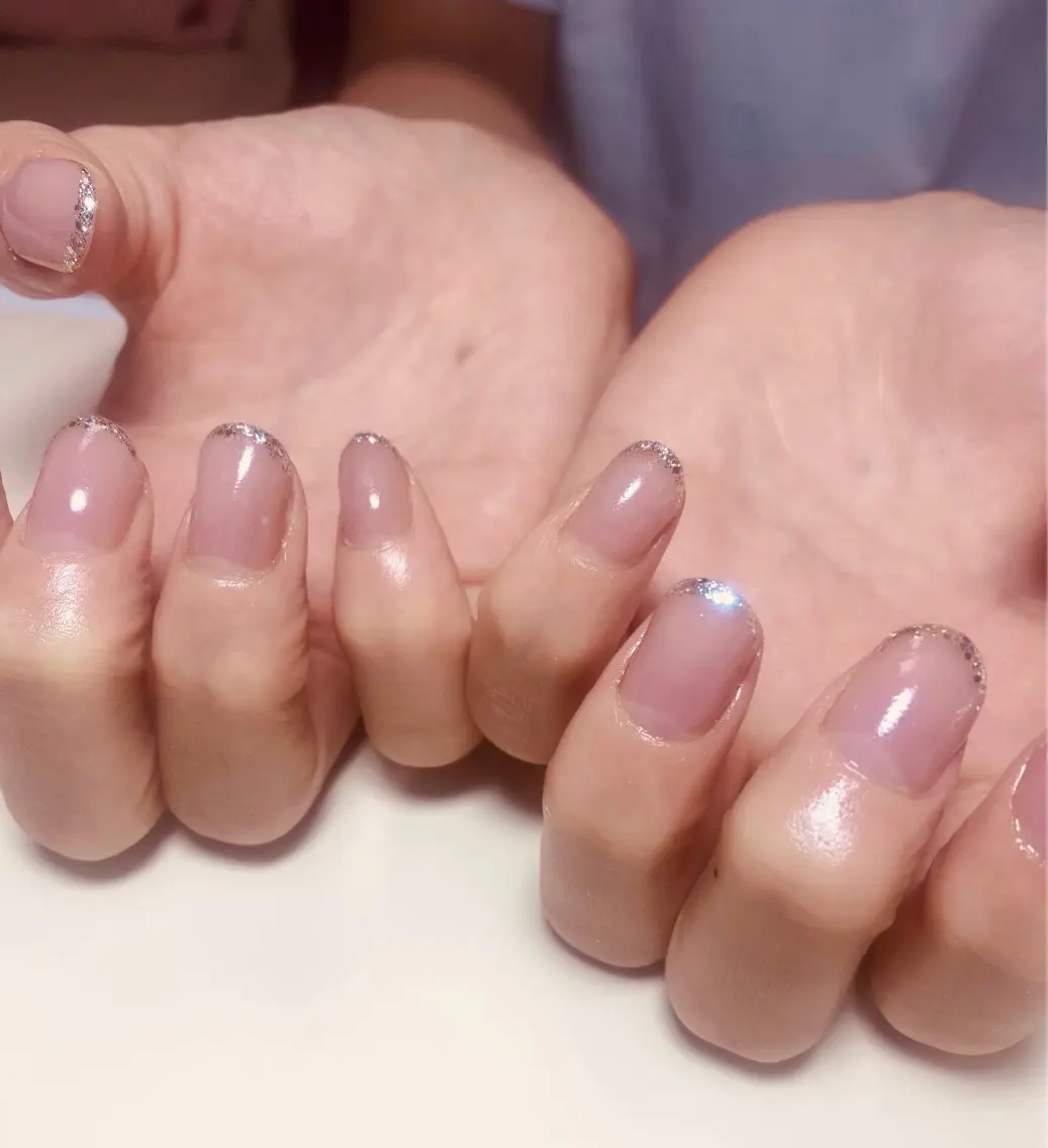 ネイル フレンチネイル ラメ(グリッター) オフィスネイル ハンドネイル Nail Salon K 🧸美爪育成のネイルデザイン