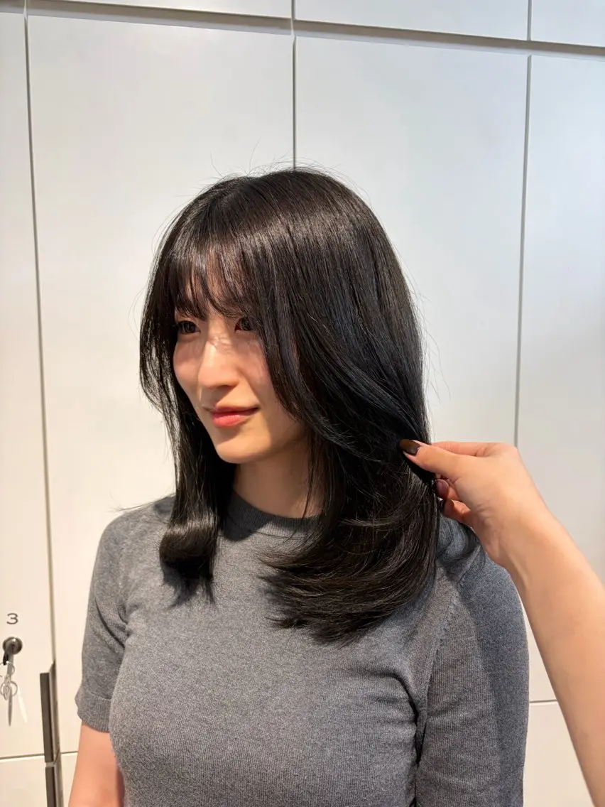 ミディアム ヘアカラー hina /透明感艶カラー✨️のヘアスタイル