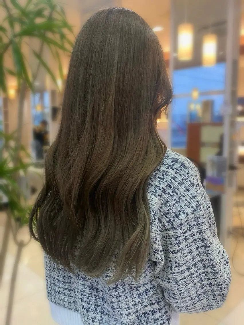 カラー ブリーチ ダブルカラー ブリーチなしカラー オリーブカラー 💖改善カラー 板倉百花💖のヘアスタイル