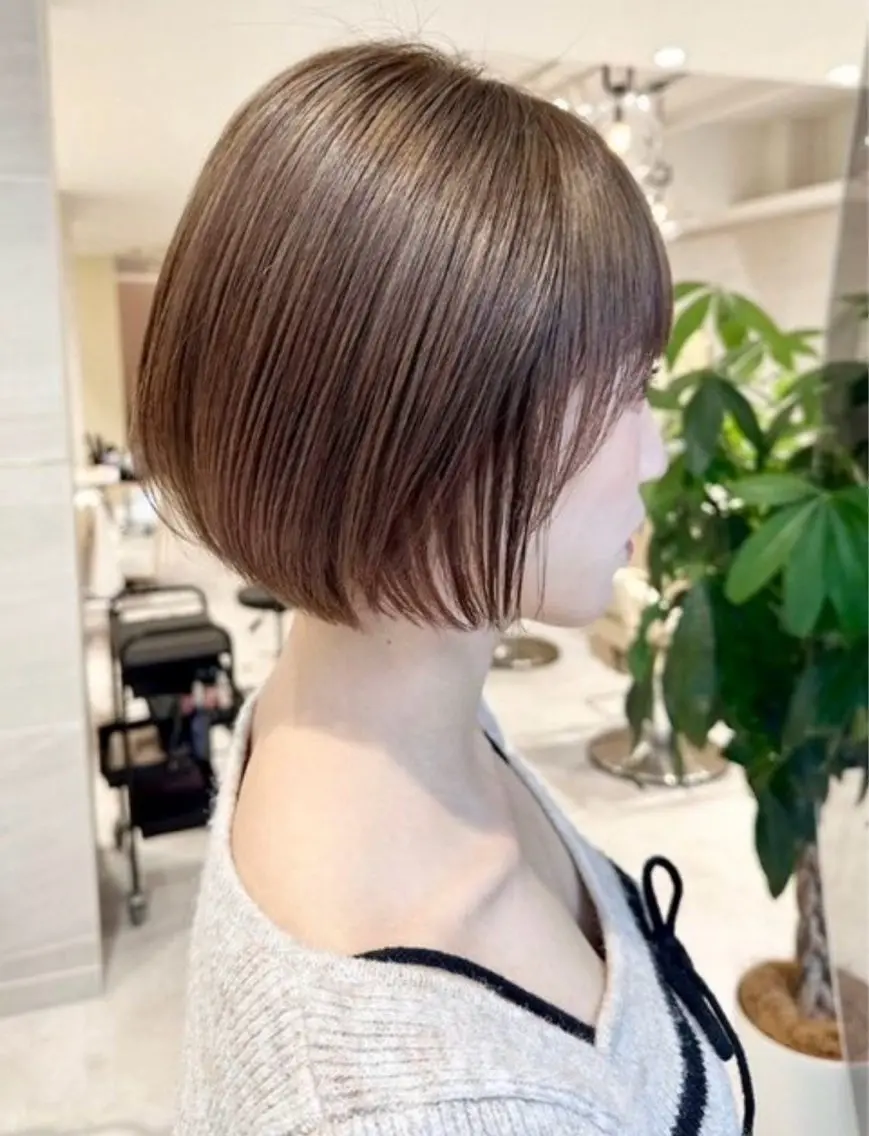ショート ショートヘア 小顔カット カット カット無料｜レイヤー カット｜韓国モテへアのヘアスタイル