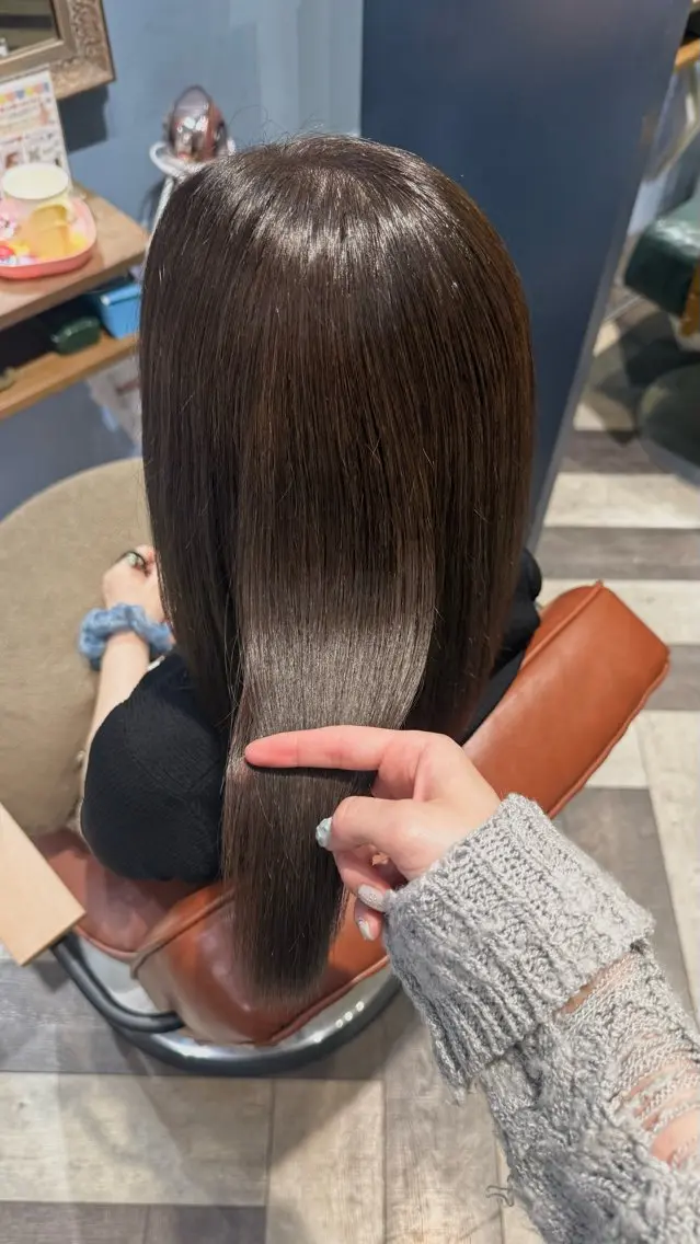 セミロング echelle 🐈‍⬛瑠菜のヘアスタイル