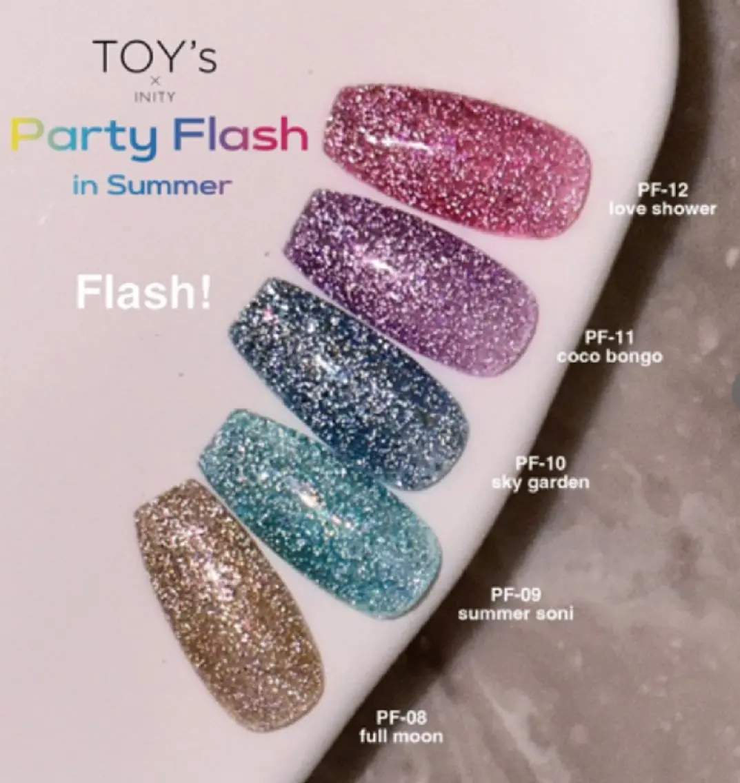 ネイル フラッシュネイル ジェルネイル ハンドネイル ハンドケア プライベートサロン Rosy Lilyのネイルデザイン
