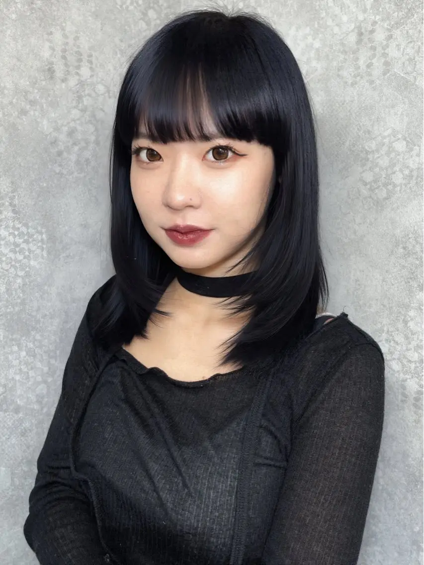 セミロング カラー ヘアアレンジ カット ヘアカラー トリートメント 韓国レイヤーカット/ 儚げカラーチナツのヘアスタイル