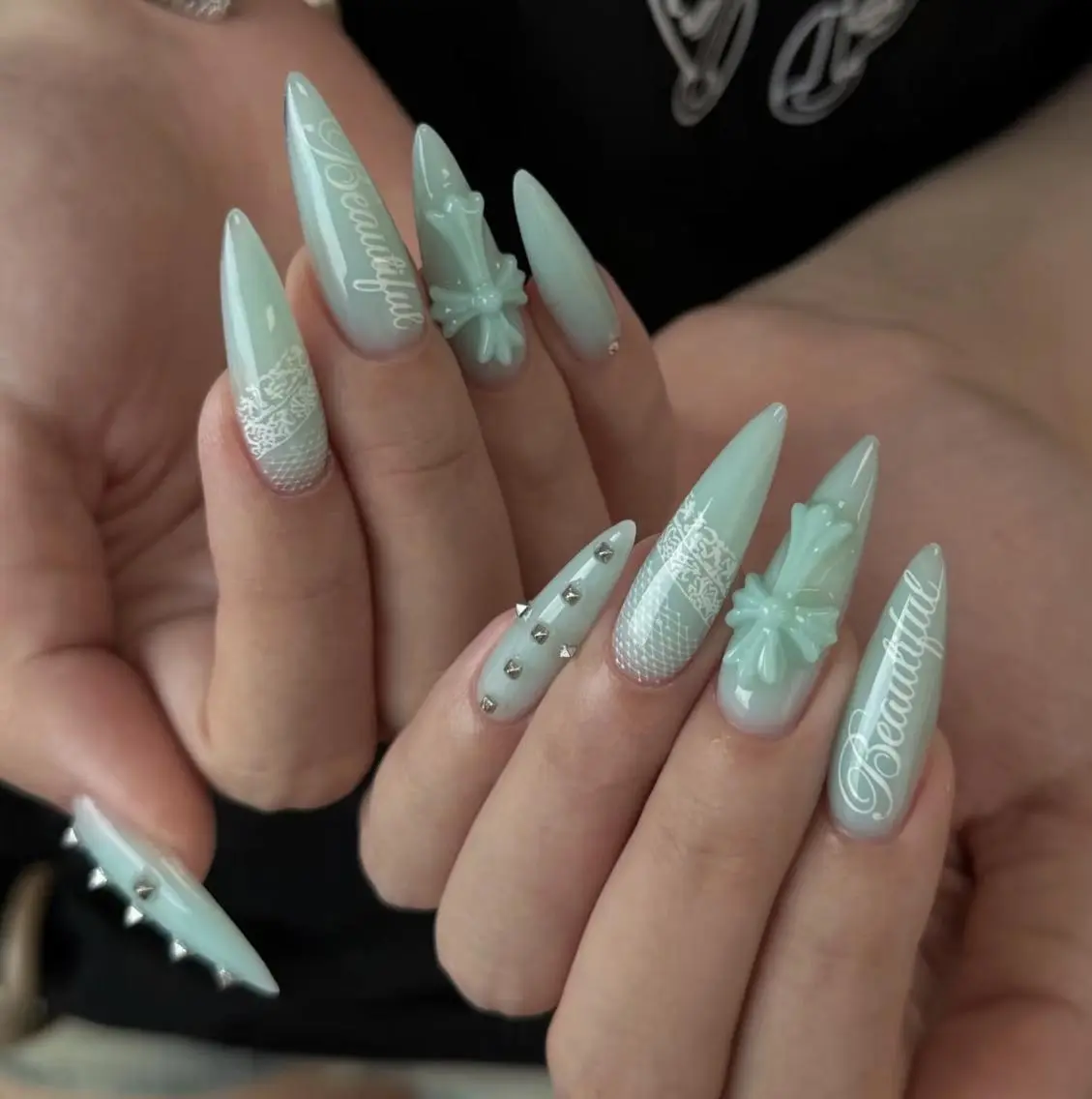 ネイル ハンドネイル 🎀 KiKi_nailのネイルデザイン