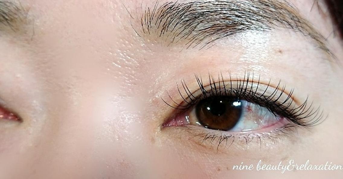 マツエク・マツパ フラットラッシュ nine   beautyのマツエク・マツパデザイン