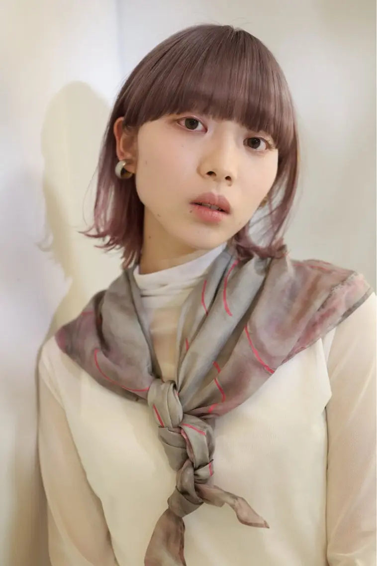 ミディアム カラー カット ヘアカラー トリートメント 長谷川 絵美のヘアスタイル