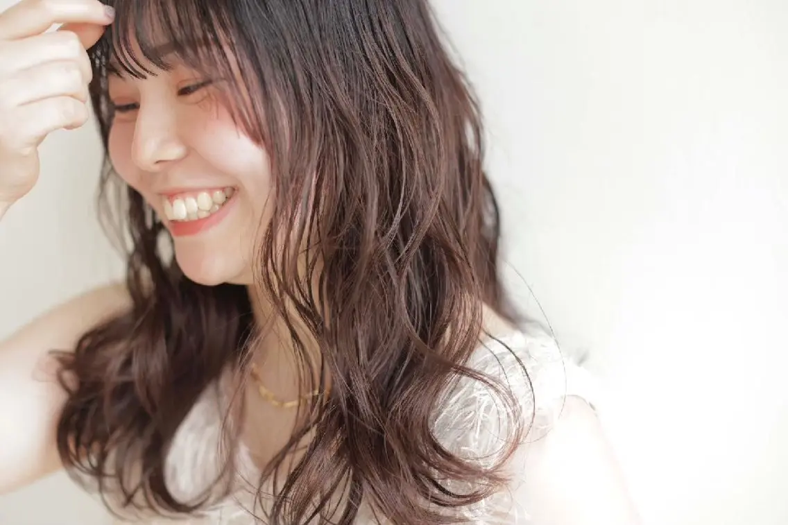 カラー 束感まつぱ🫧 なつき🫧のヘアスタイル