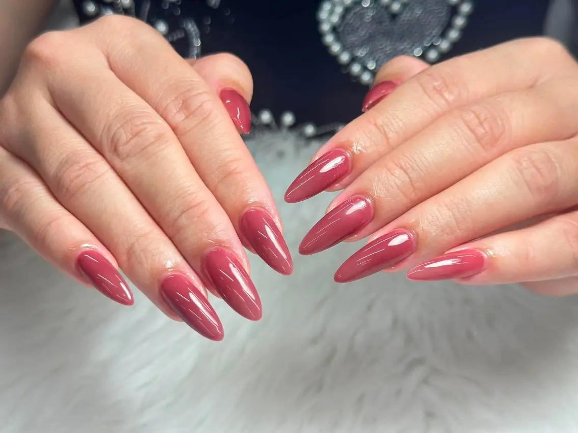 ネイル AURA NAIL 上前津のネイルデザイン