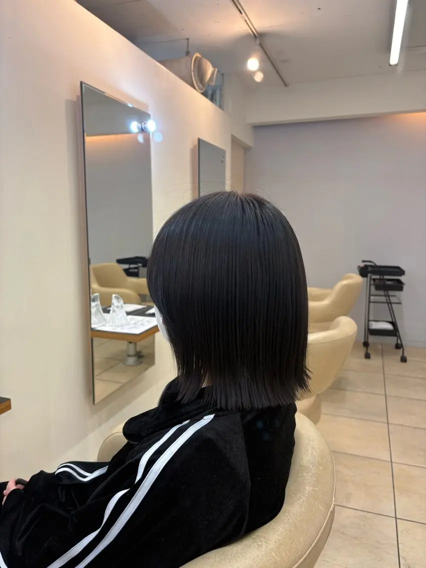 ミディアム 切りっぱなしボブ ボブ 片岡 未優のヘアスタイル