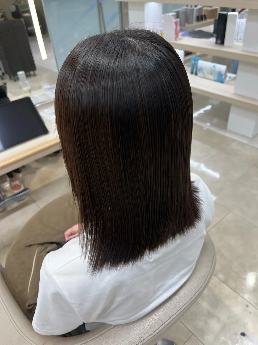 セミロング 縮毛矯正 ✨盛れ髪×似合わせ✨ matsuri🎀のヘアスタイル