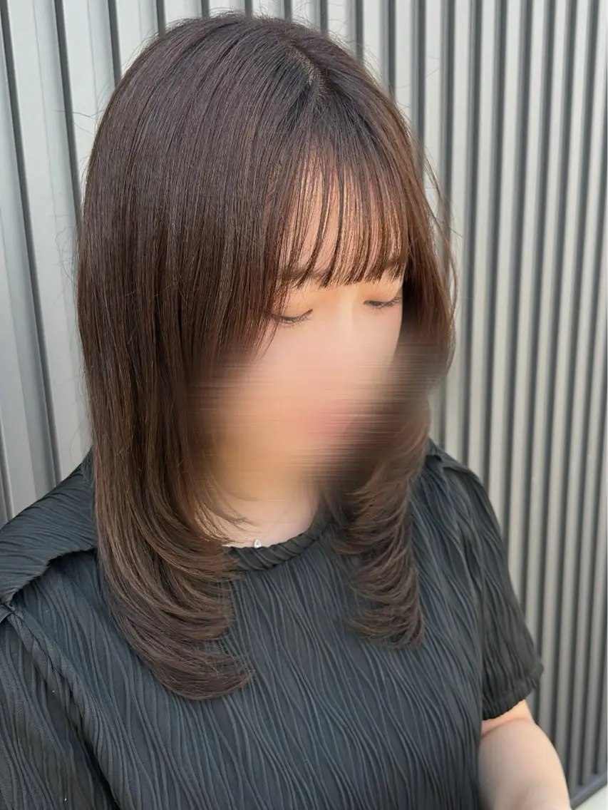 セミロング 森 音遠のヘアスタイル