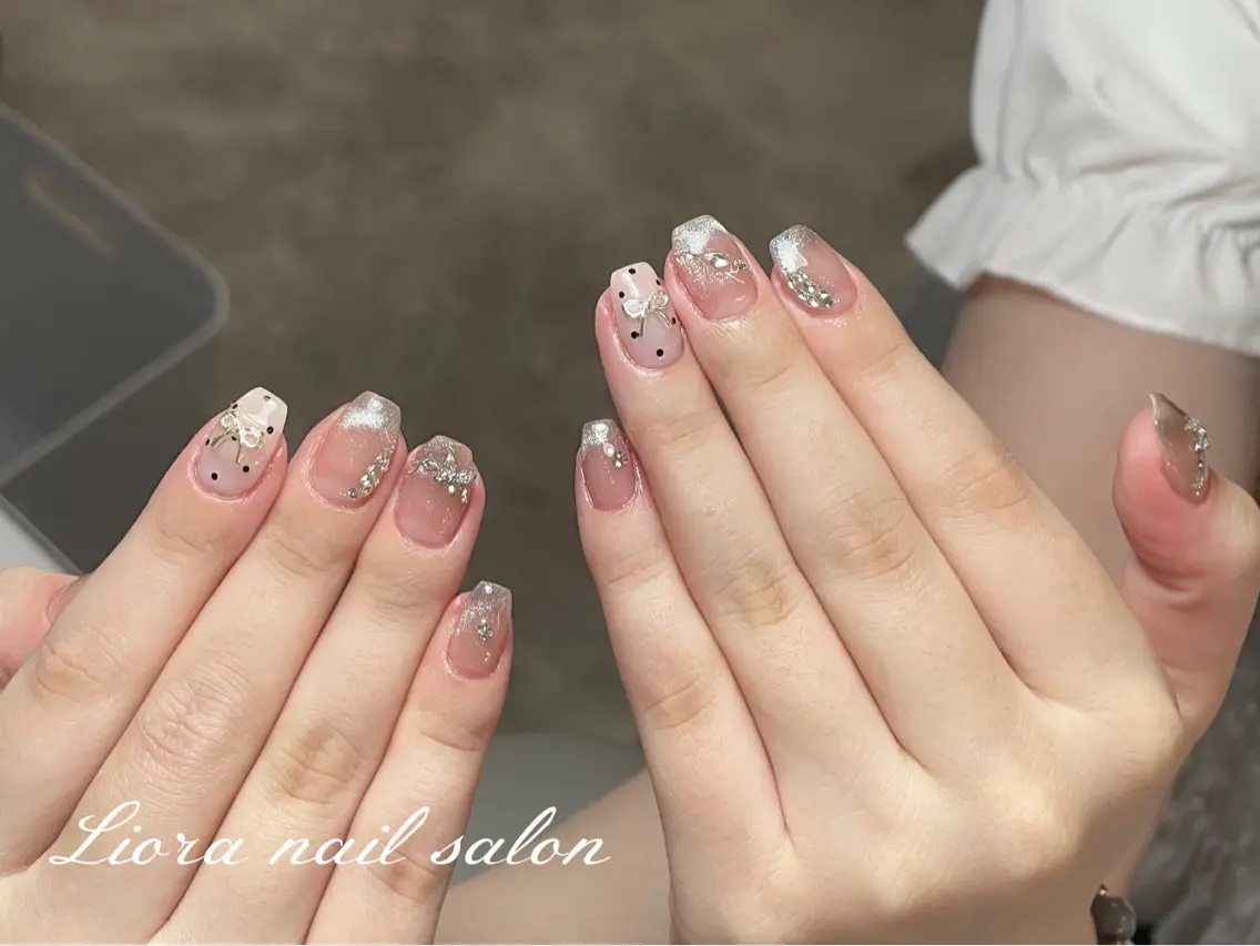 ネイル チークネイル フットネイル フレンチネイル ジェルネイル ガーリー ハンドネイル Liora nailのネイルデザイン