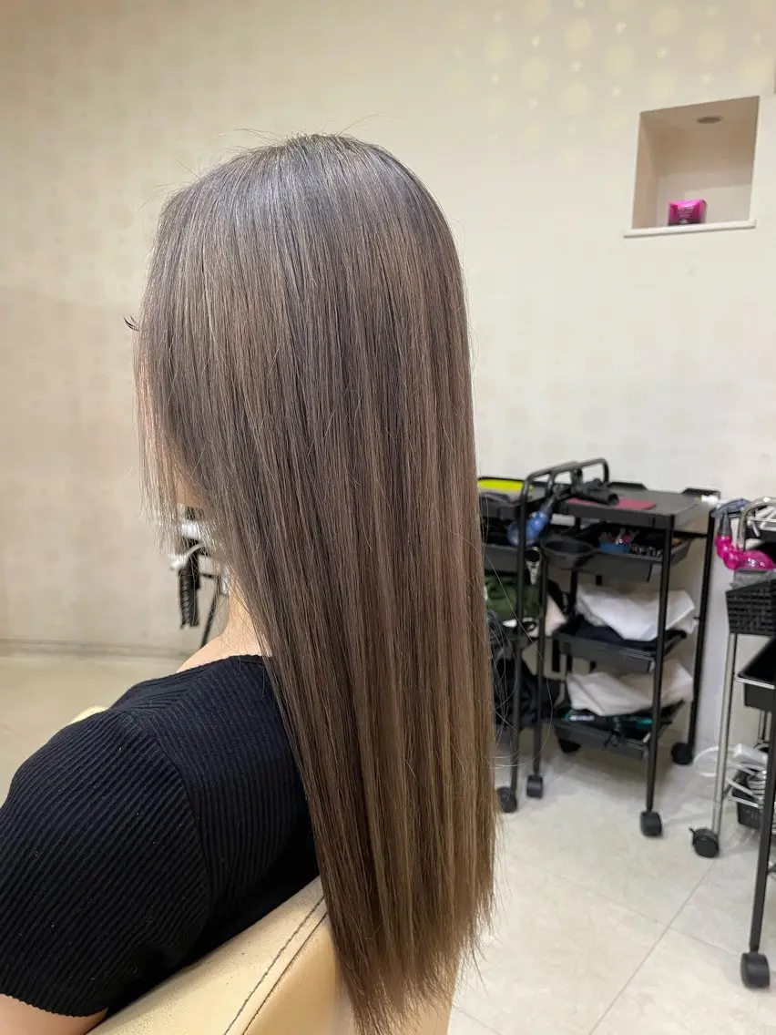 カラー ヘアカラー 宇野 美奈子のヘアスタイル