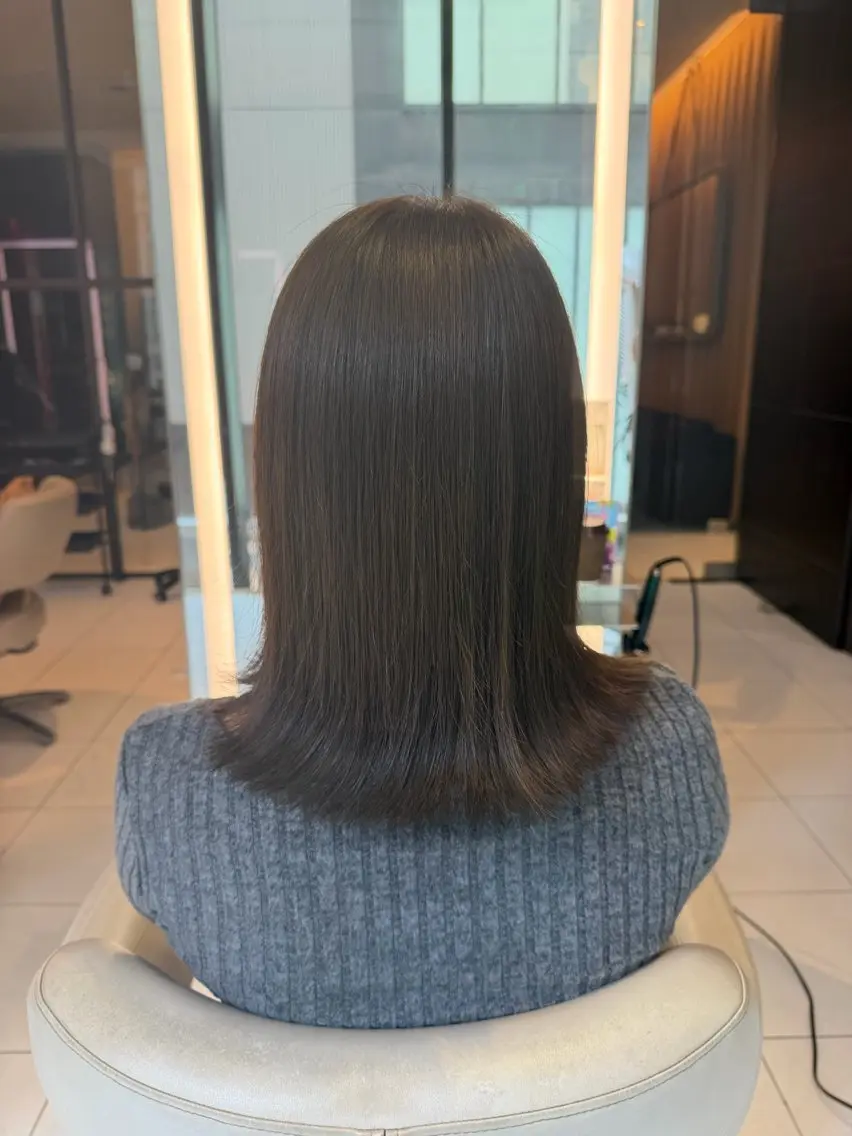 セミロング カラー 大森 由春のヘアスタイル