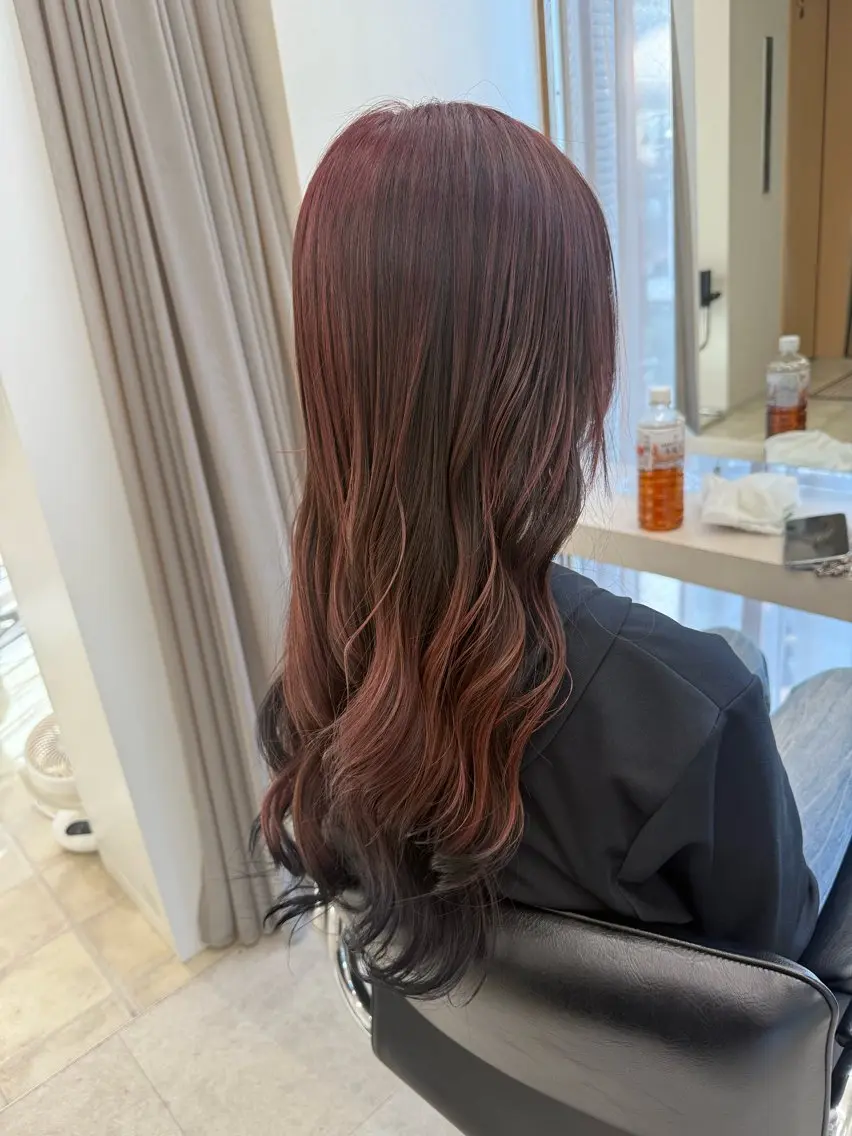ロング カラー ヘアカラー トリートメント haru 髪質改善サロンのヘアスタイル