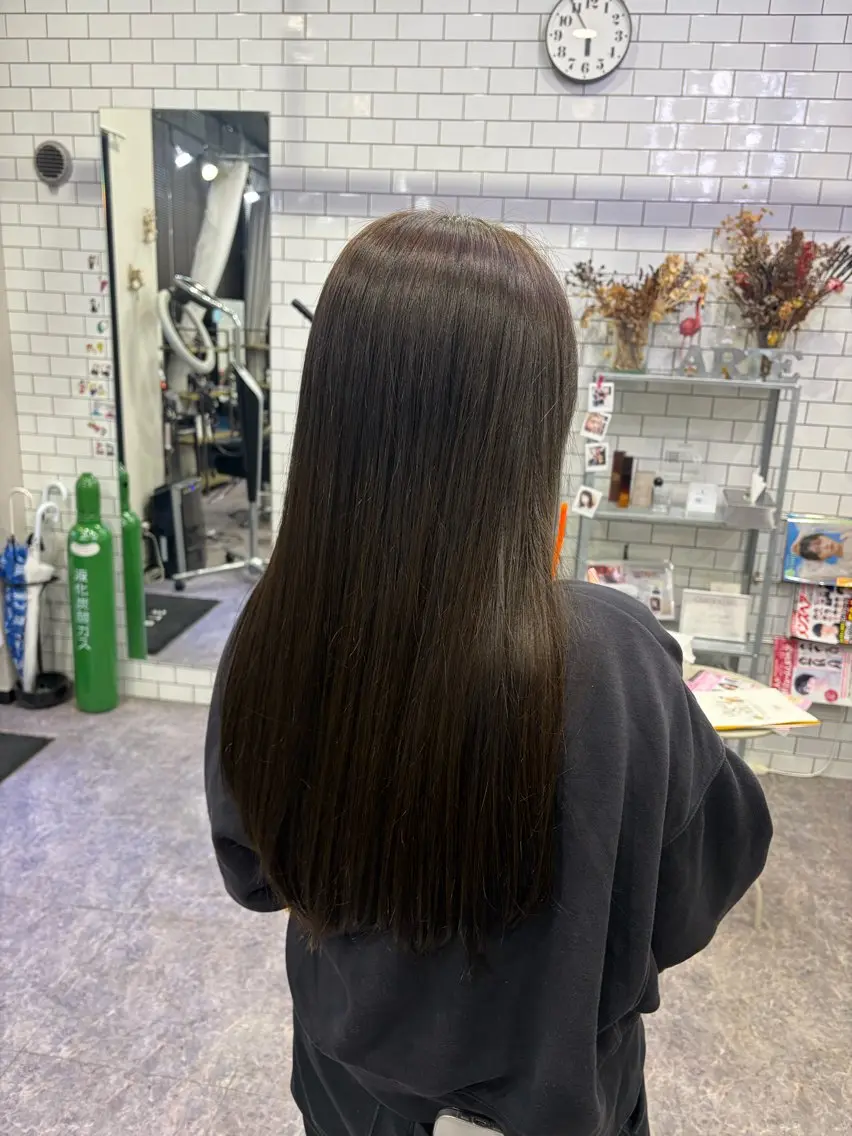 ロング カラー カット ヘアカラー 友滝 真菜美のヘアスタイル