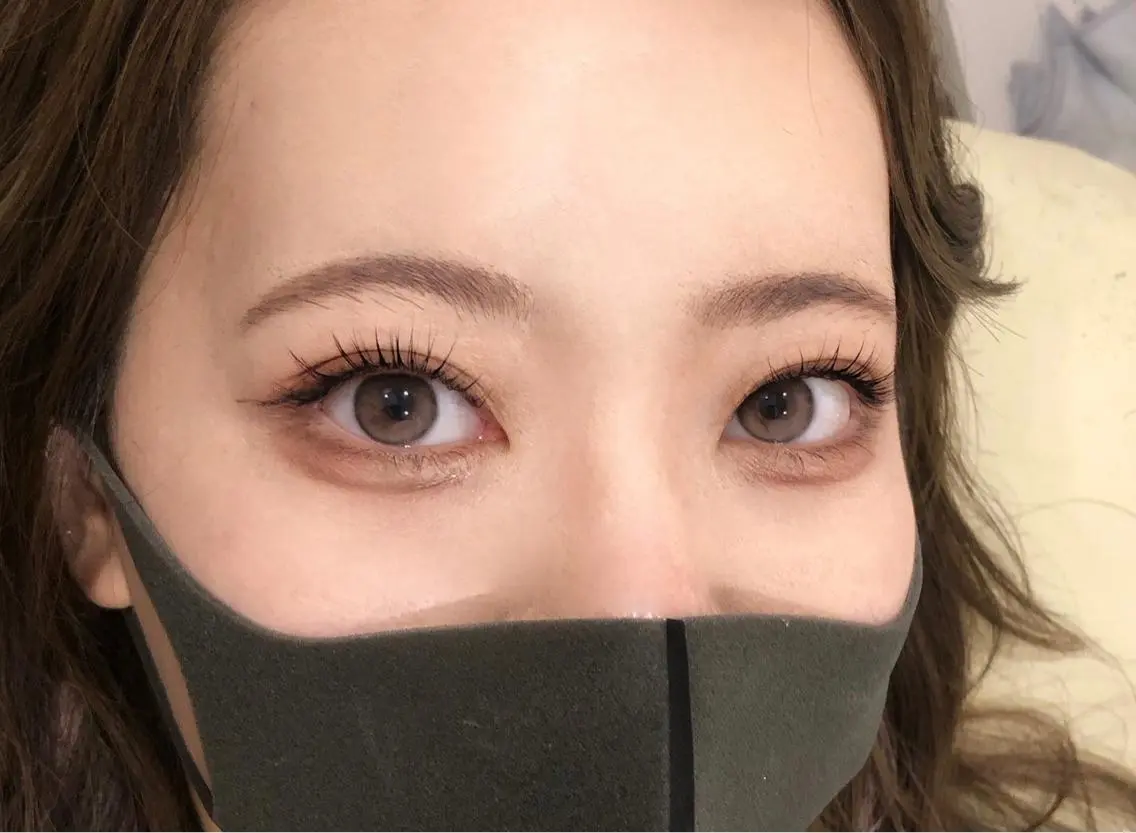 ネイル マツエク・マツパ アイブロウ 眉カラー 韓国風マツエク パリジェンヌラッシュリフト まつげパーマ ワンホンマツエク ハンドネイル フットネイル ハンドケア Nail&eye Belire 新宿のネイルデザイン