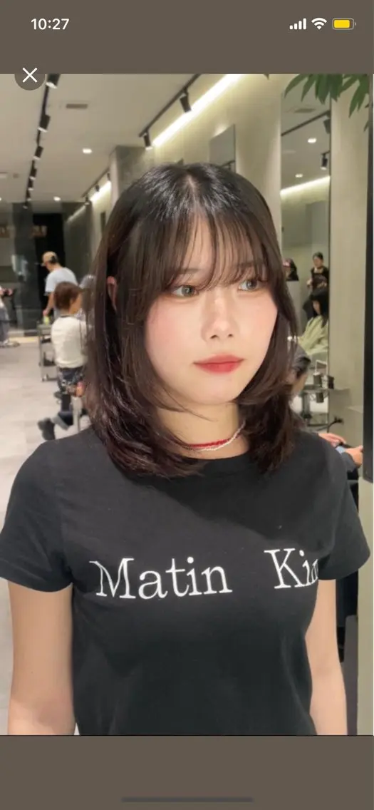 セミロング カット ヘアカラー トリートメント 神戸レイヤーカット 顔周り／骨格診断のヘアスタイル