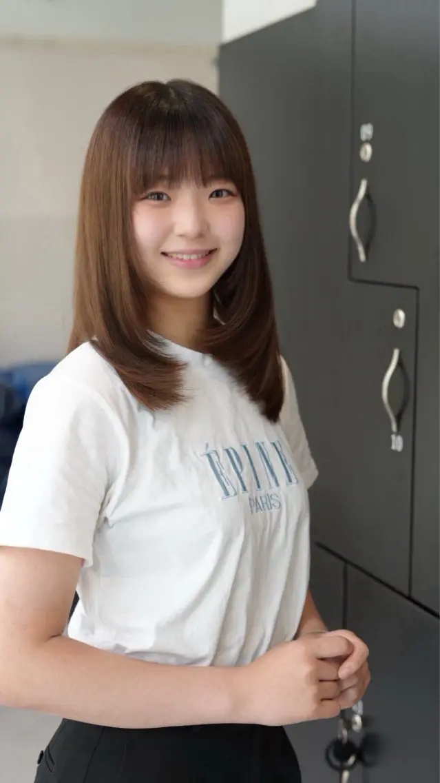 セミロング 大阪/心斎橋 レイヤー/勇介のヘアスタイル