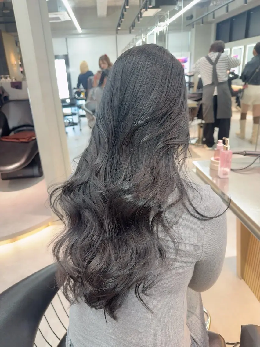 ロング カラー ヘアアレンジ カット ヘアカラー トリートメント ARIA💎縮毛矯正 ブリーチ💎複雑履歴のヘアスタイル