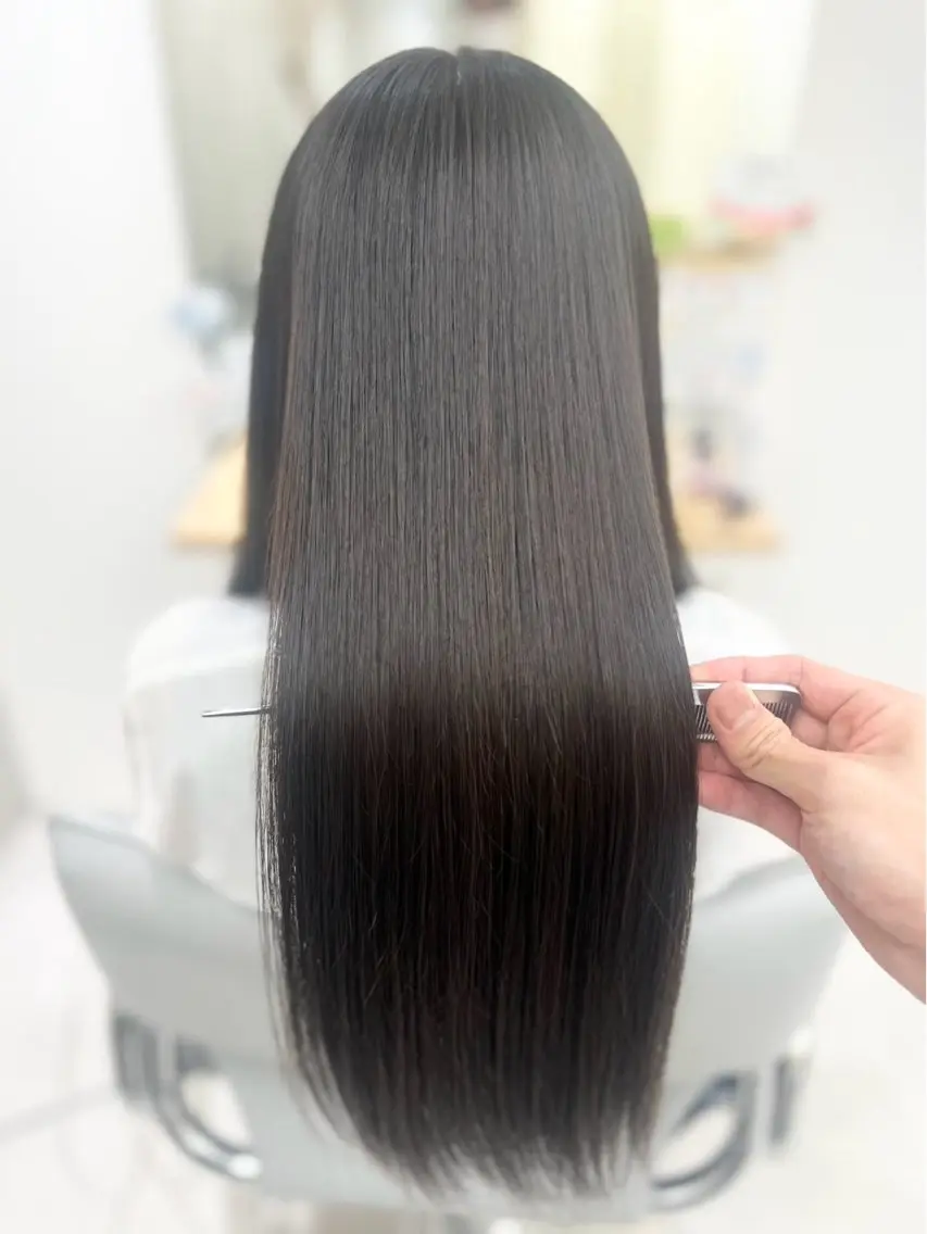 ロング 誰もが憧れる美髪へ✨ 高橋　璃来🧞‍♂️のヘアスタイル