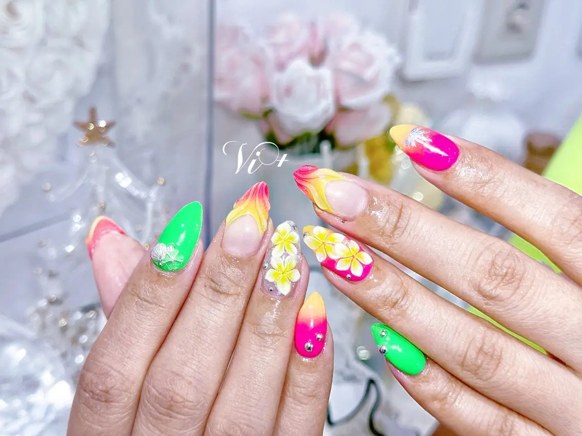 ネイル ハンドネイル ✨Nailsalon Vi+✨のネイルデザイン