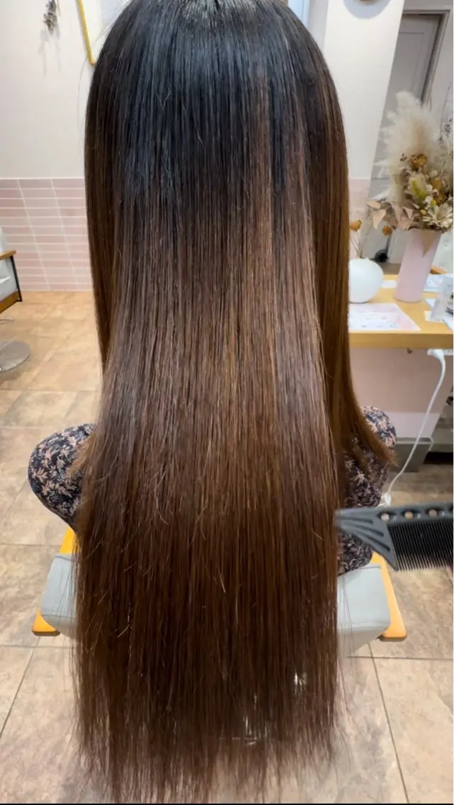 ミディアム 縮毛矯正 heel SENGAWAのヘアスタイル