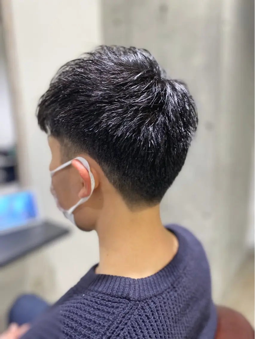 メンズ 根本 真奈のヘアスタイル