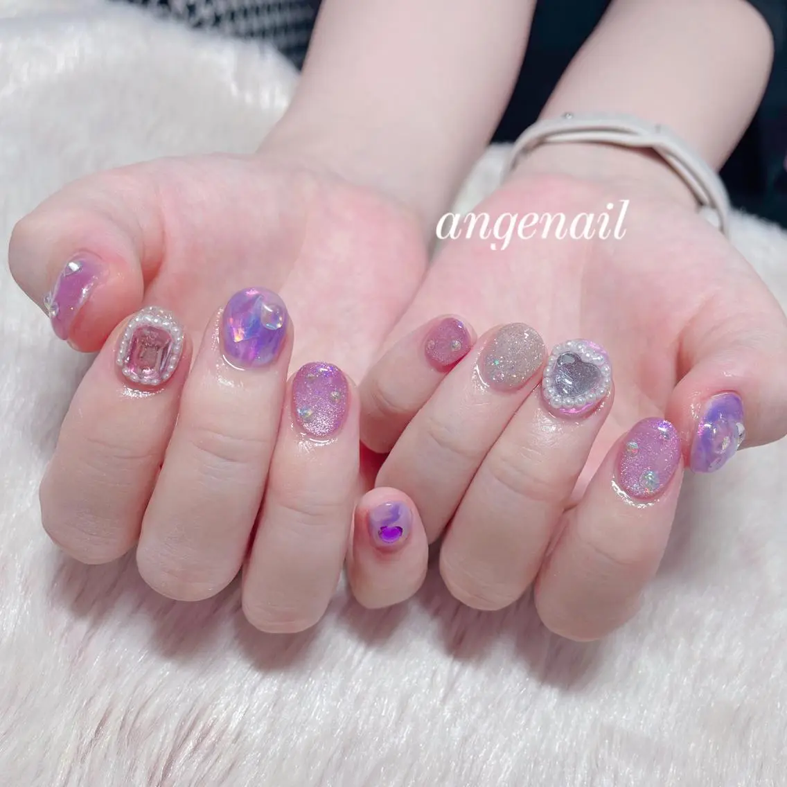 ネイル ハンドネイル オーナーネイリスト MAKIのネイルデザイン