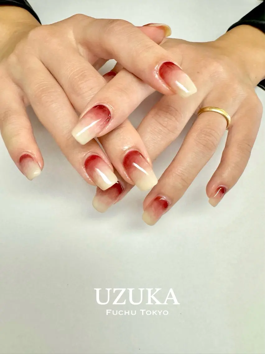 ネイル グラデーション 【 enn 】 Uzuka Yukaのネイルデザイン