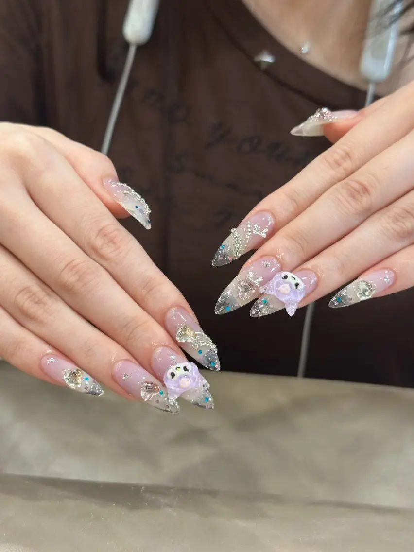 ネイル ジェルネイル 韓国ネイル 持ち込み シンプルネイル ワンホンネイル ハンドネイル 🎀Aura. Yurachanのネイルデザイン