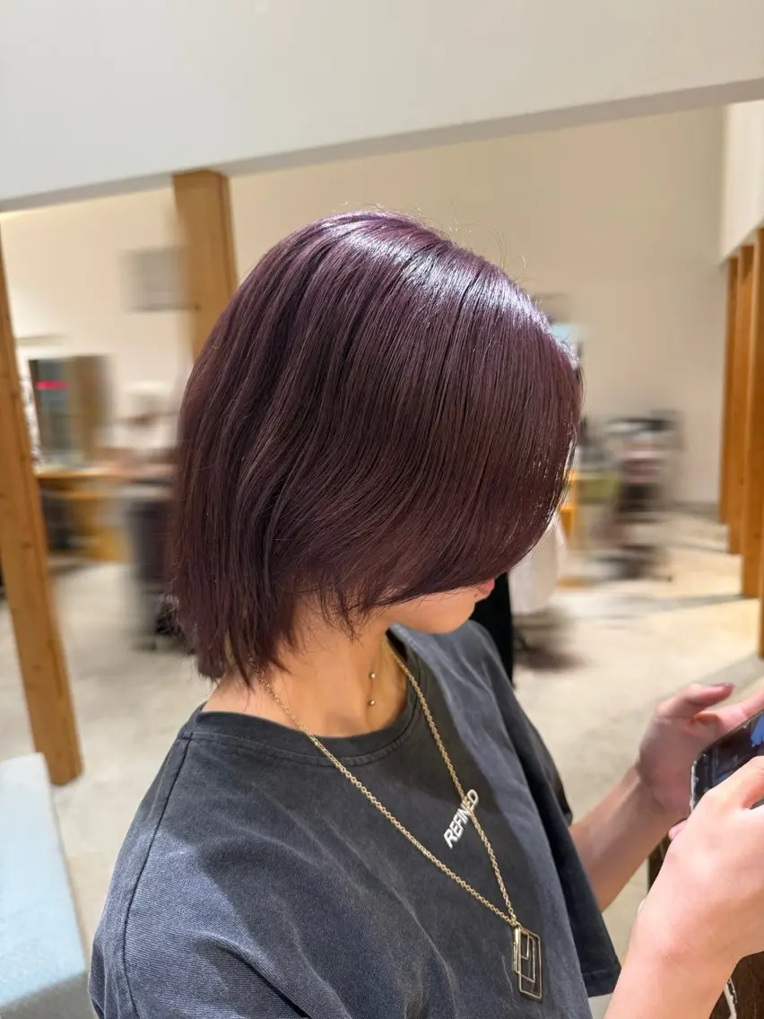 ミディアム カラー パープルカラー ブリーチモデル募集中 冨田のヘアスタイル