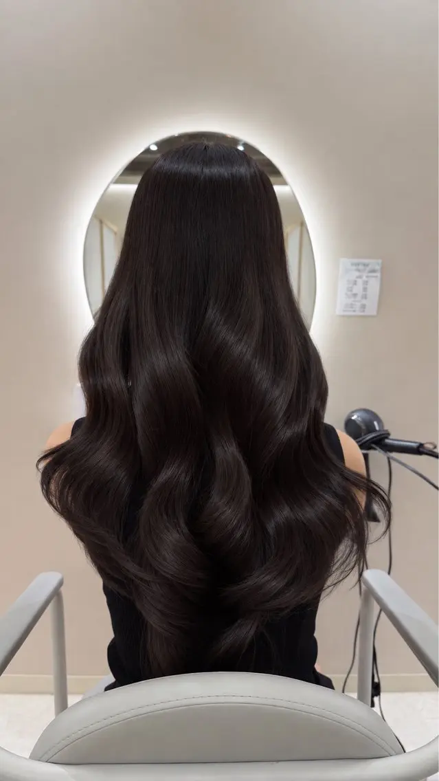 ロング カラー 透明感カラー カット ヘアカラー トリートメント Zina千葉2nd 💫萌音のヘアスタイル