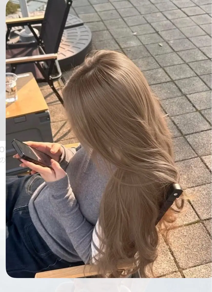 ロング カラー ベージュカラー ブリーチ ケアブリーチ ミルクティーベージュ カット ヘアカラー トリートメント “ミニモ最高評価獲得 “代表"Kohei"のヘアスタイル