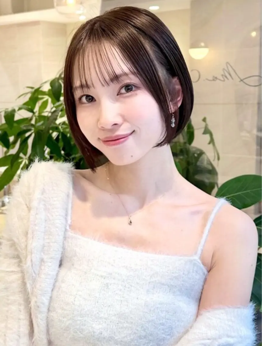 ショート カラー アッシュ ベージュカラー 透明感カラー ボブ 韓国風ヘア カット カット無料｜レイヤー カット｜韓国モテへアのヘアスタイル
