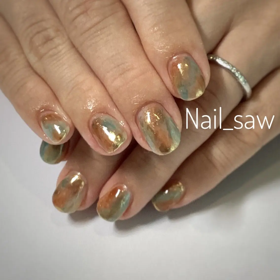 ネイル 持ち込み ニュアンスネイル ハンドネイル Y. Saoriのネイルデザイン